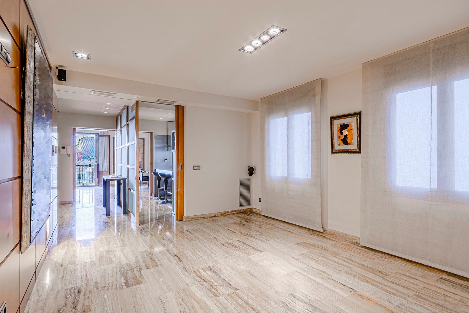 Apartment in Barcelona, Spain 3 bedrooms, 221 sq.m. No. 160772