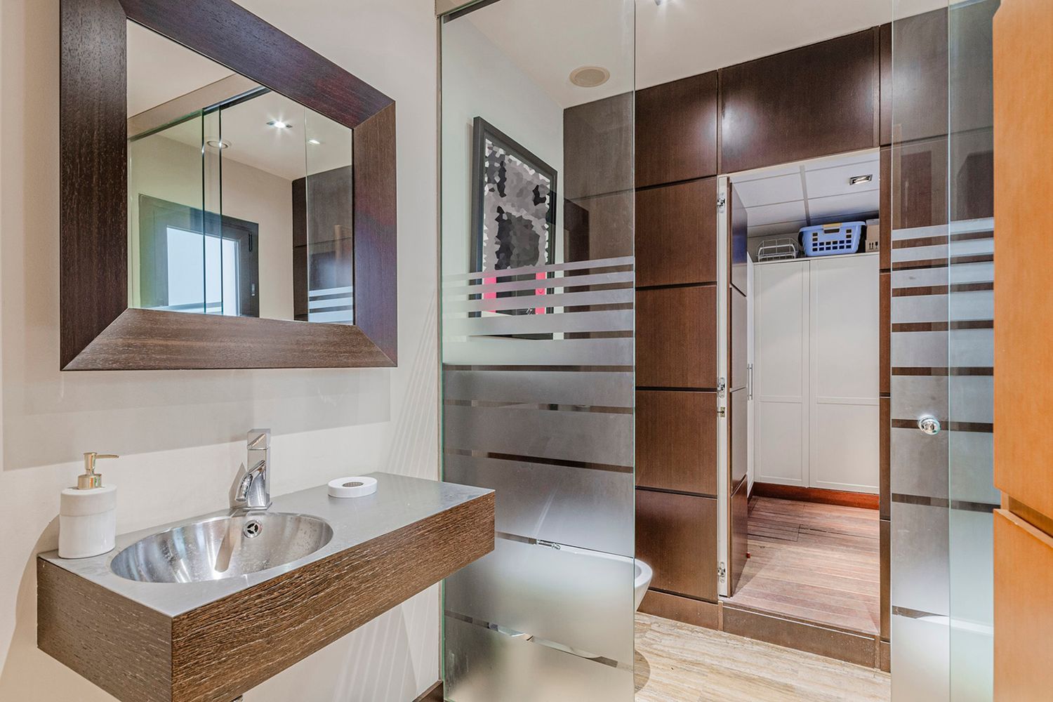 Apartment in Barcelona, Spain 3 bedrooms, 221 sq.m. No. 160772