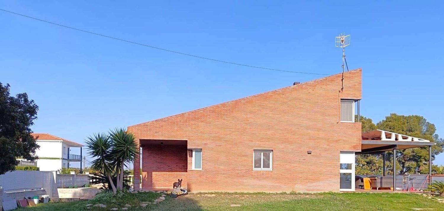 Dom w Calafell, Tarragona, Hiszpania 4 sypialnie, 275 mkw. nr 160769