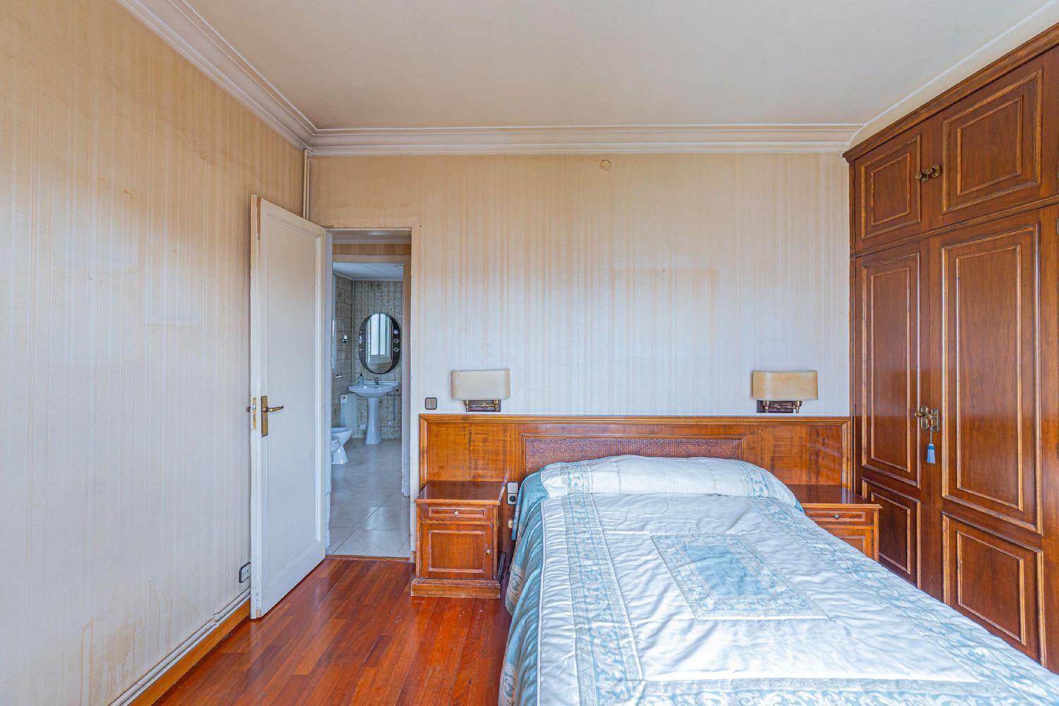 Apartament w Barcelona, Hiszpania 4 sypialnie, 130 mkw. nr 160771