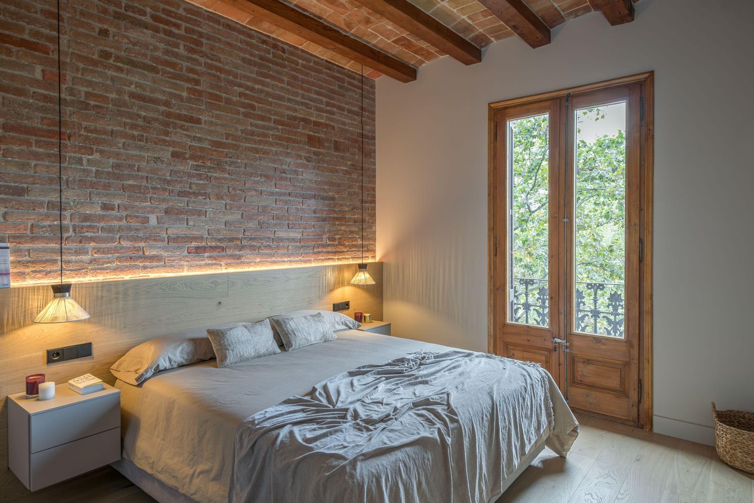 Apartment in Barcelona, Spain 3 bedrooms, 124 sq.m. No. 160770