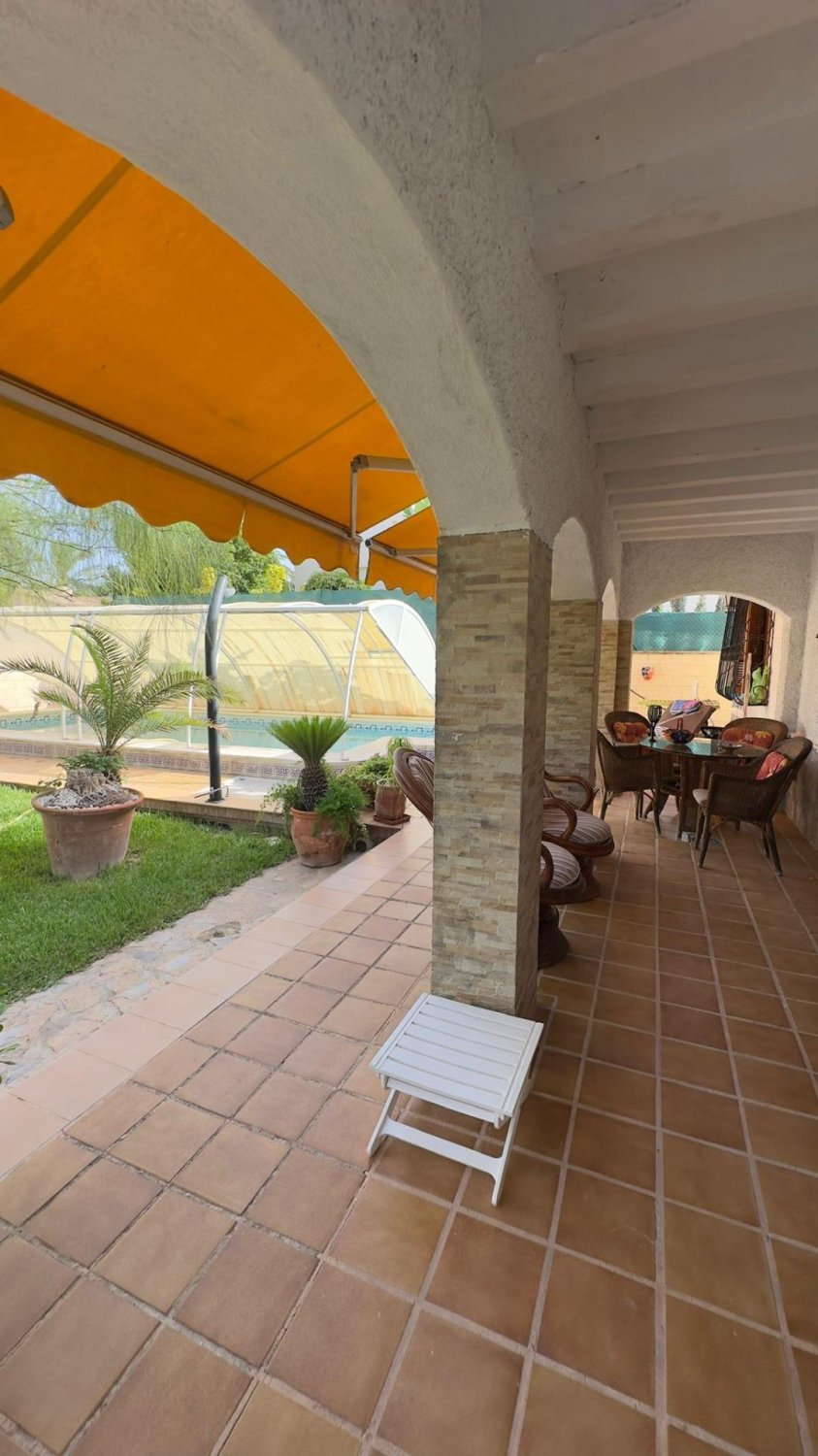 Villa in Punta Prima, Alicante, Spanien 4 Schlafzimmer, 360 m2 Nr. 179591