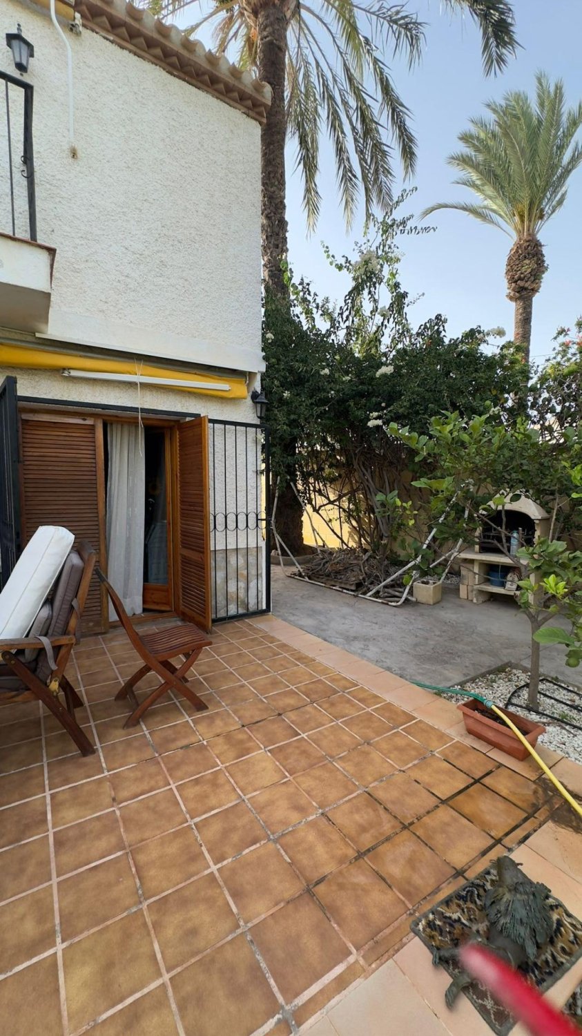 Villa in Punta Prima, Alicante, Spanien 4 Schlafzimmer, 360 m2 Nr. 179591