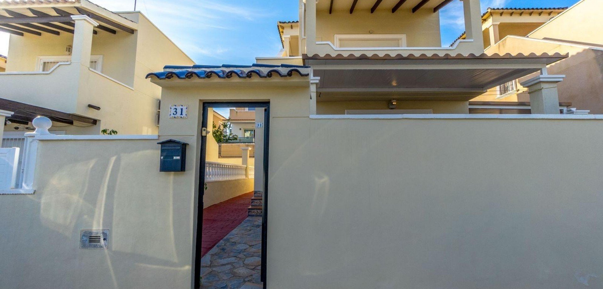 Villa in Alicante, Spanien 3 Schlafzimmer, 120 m2 Nr. 179589