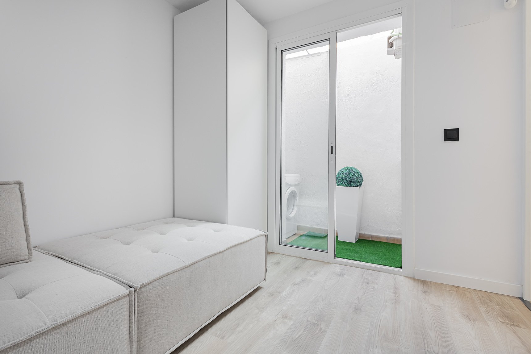 Apartment in Barcelona, Spain 1 bedroom, 43 sq.m. No. 149405