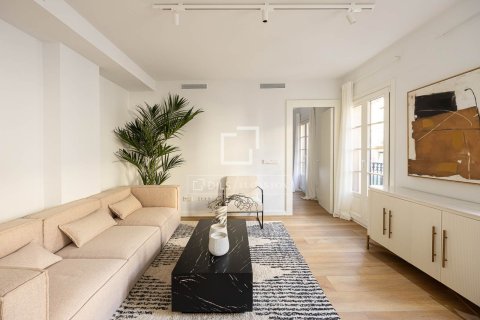Apartment in Barcelona, Spain 3 bedrooms, 108 sq.m. No. 150725