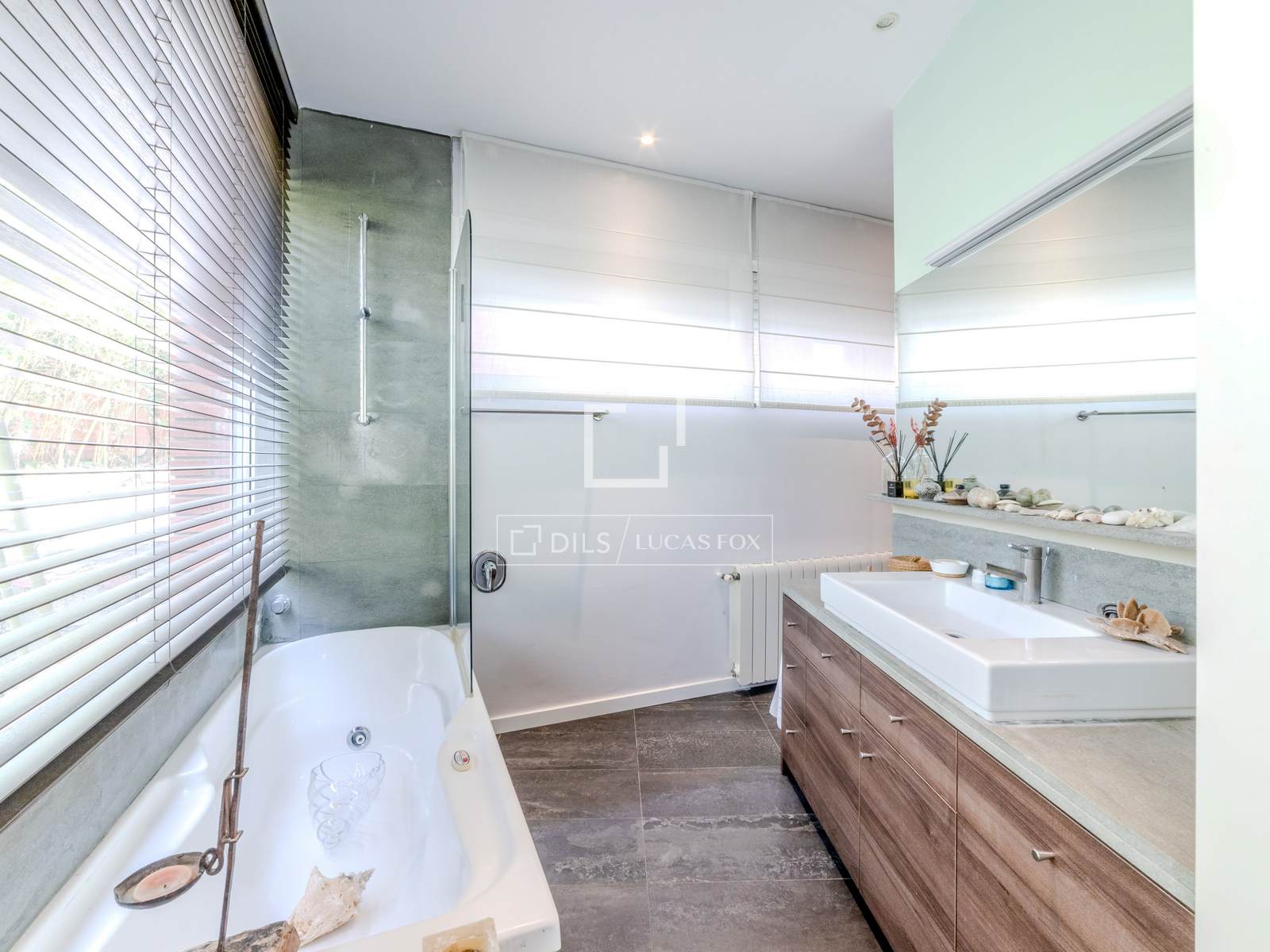 Villa a Sitges, Barcelona, Spagna 7 camere da letto, 278 mq. N° 150724
