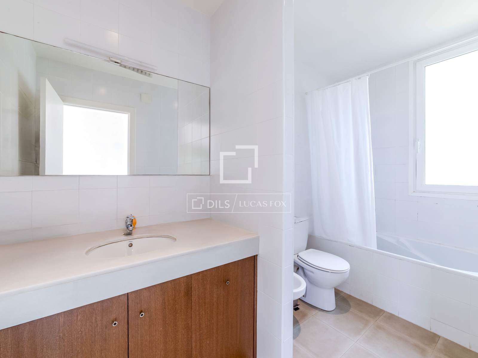Villa a Sitges, Barcelona, Spagna 7 camere da letto, 278 mq. N° 150724