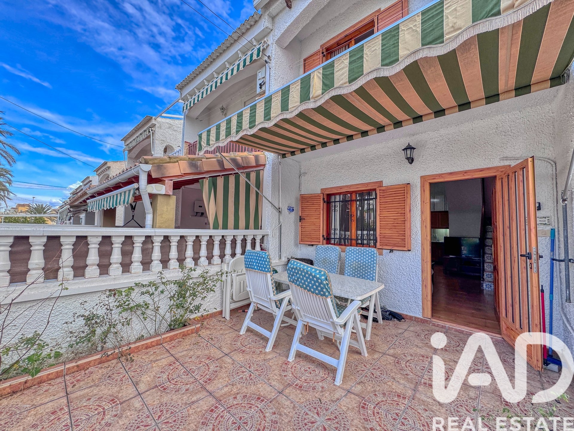 Townhouse in Santa Pola, Alicante, Spain 2 bedrooms, 60 sq.m. No. 185409