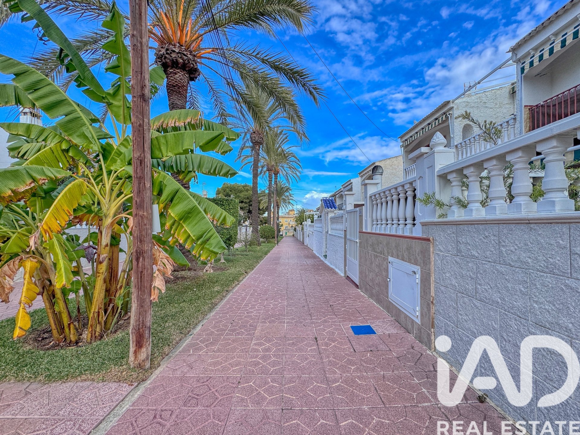 Townhouse in Santa Pola, Alicante, Spain 2 bedrooms, 60 sq.m. No. 185409