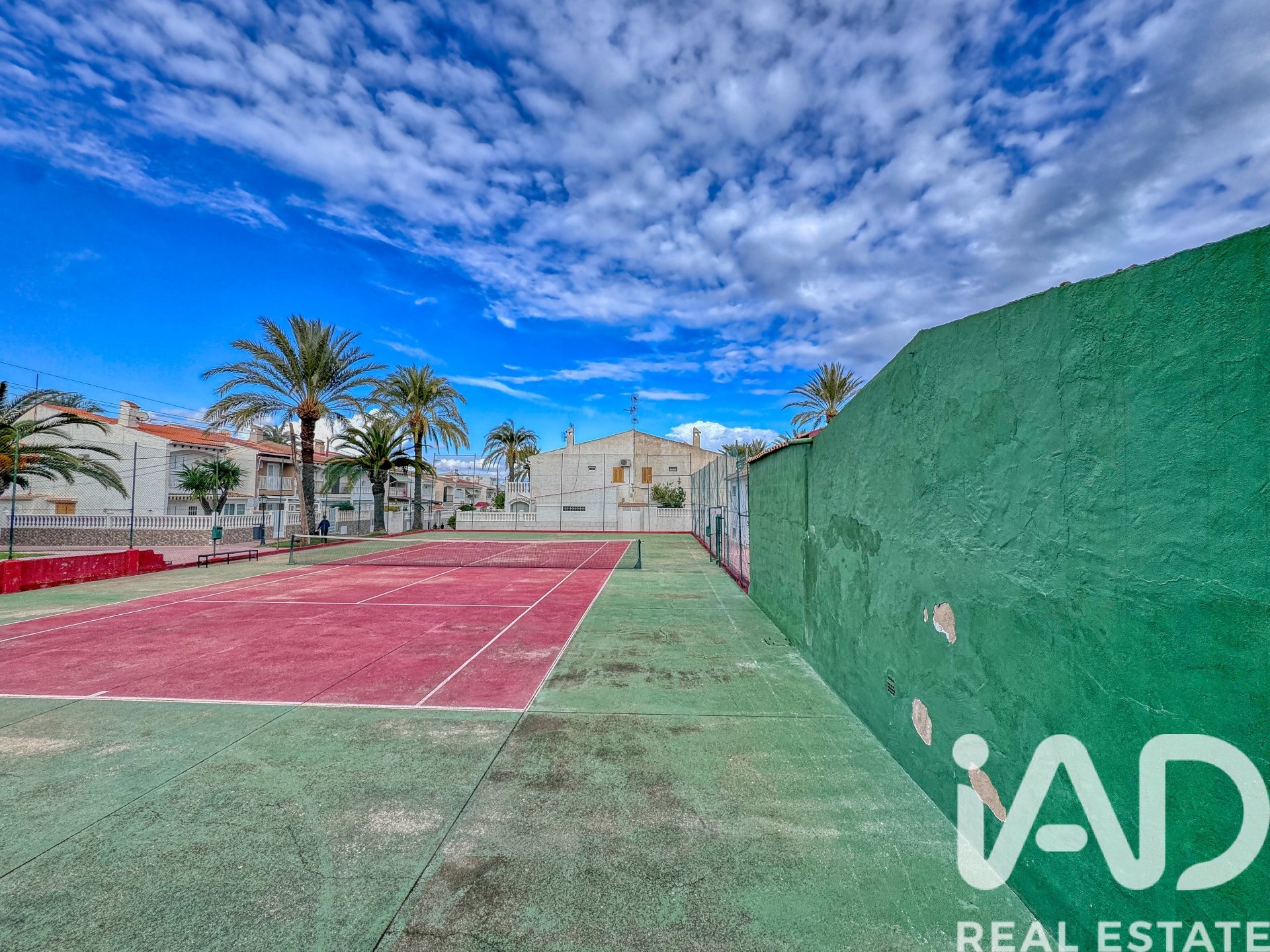 Townhouse in Santa Pola, Alicante, Spain 2 bedrooms, 60 sq.m. No. 185409