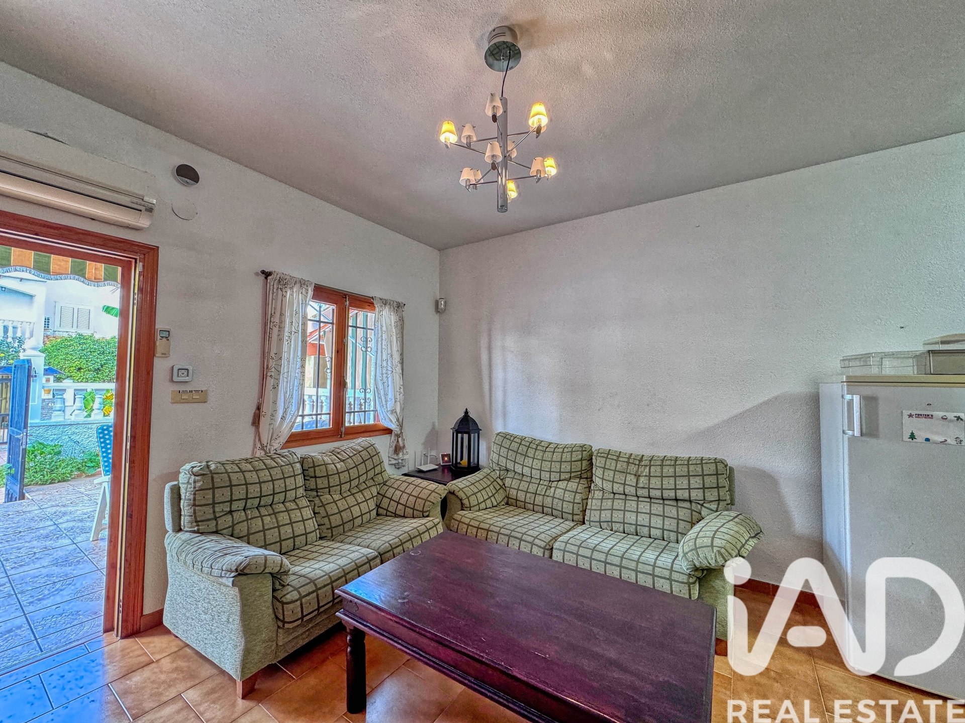 Townhouse in Santa Pola, Alicante, Spain 2 bedrooms, 60 sq.m. No. 185409