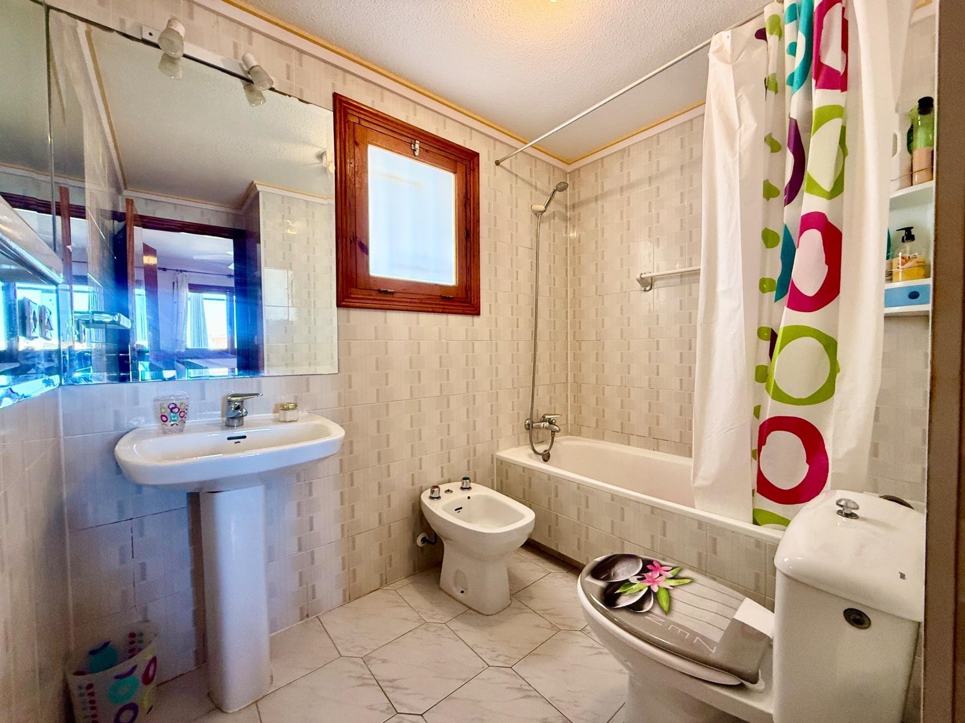 Penthouse w Torrevieja, Alicante, Hiszpania 1 sypialnia, 58 mkw. nr 190573