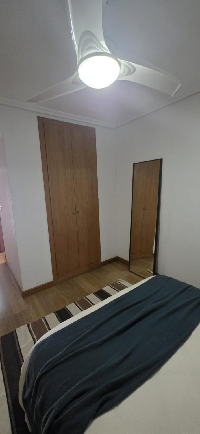 Apartamento en Torrevieja, Alicante, España 3 dormitorios, 67 m2 No. 190572