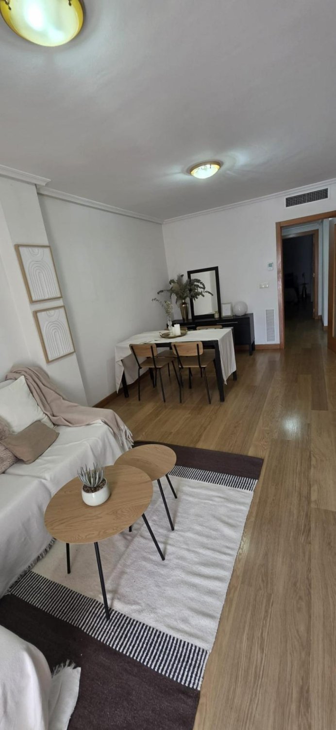 Apartamento en Torrevieja, Alicante, España 3 dormitorios, 67 m2 No. 190572