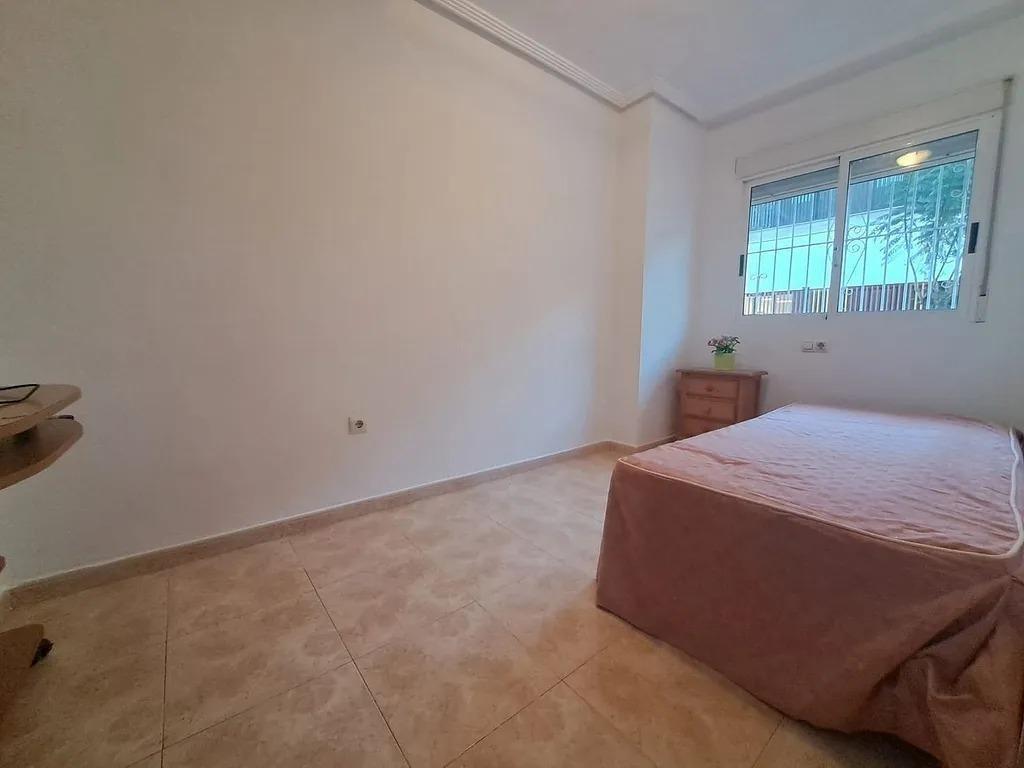Huoneisto Torrevieja, Alicante, Espanja 2 makuuhuonetta, 68 m2 No. 190574