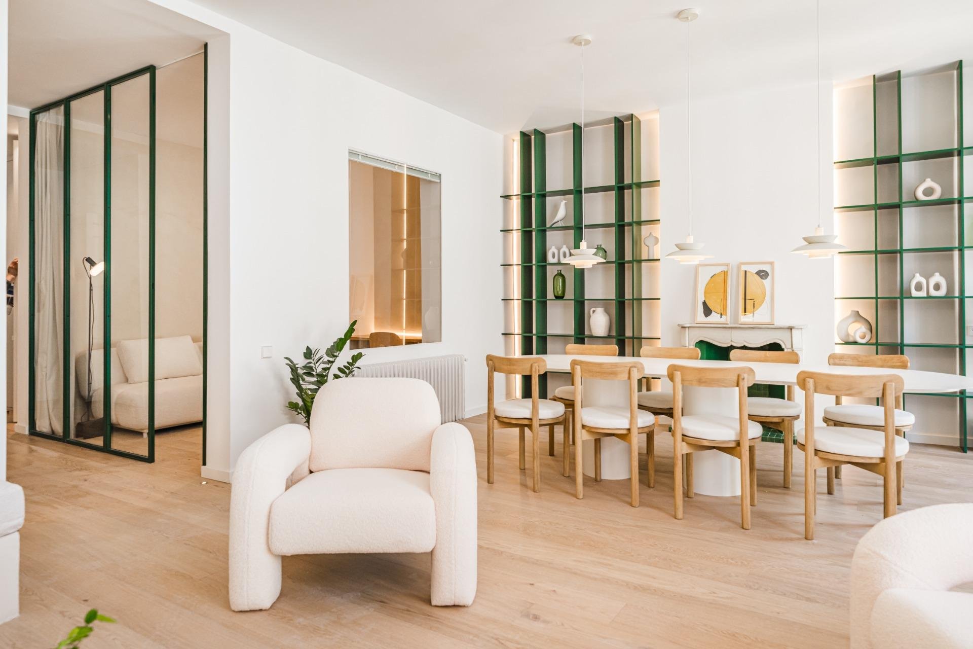 Huoneisto Madrid, Espanja 4 makuuhuonetta, 176 m2 No. 178093