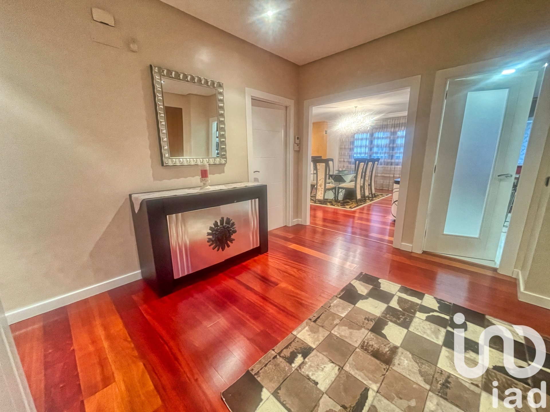 Apartament w Aviles, Asturias, Hiszpania 4 sypialnie, 550 mkw. nr 153600
