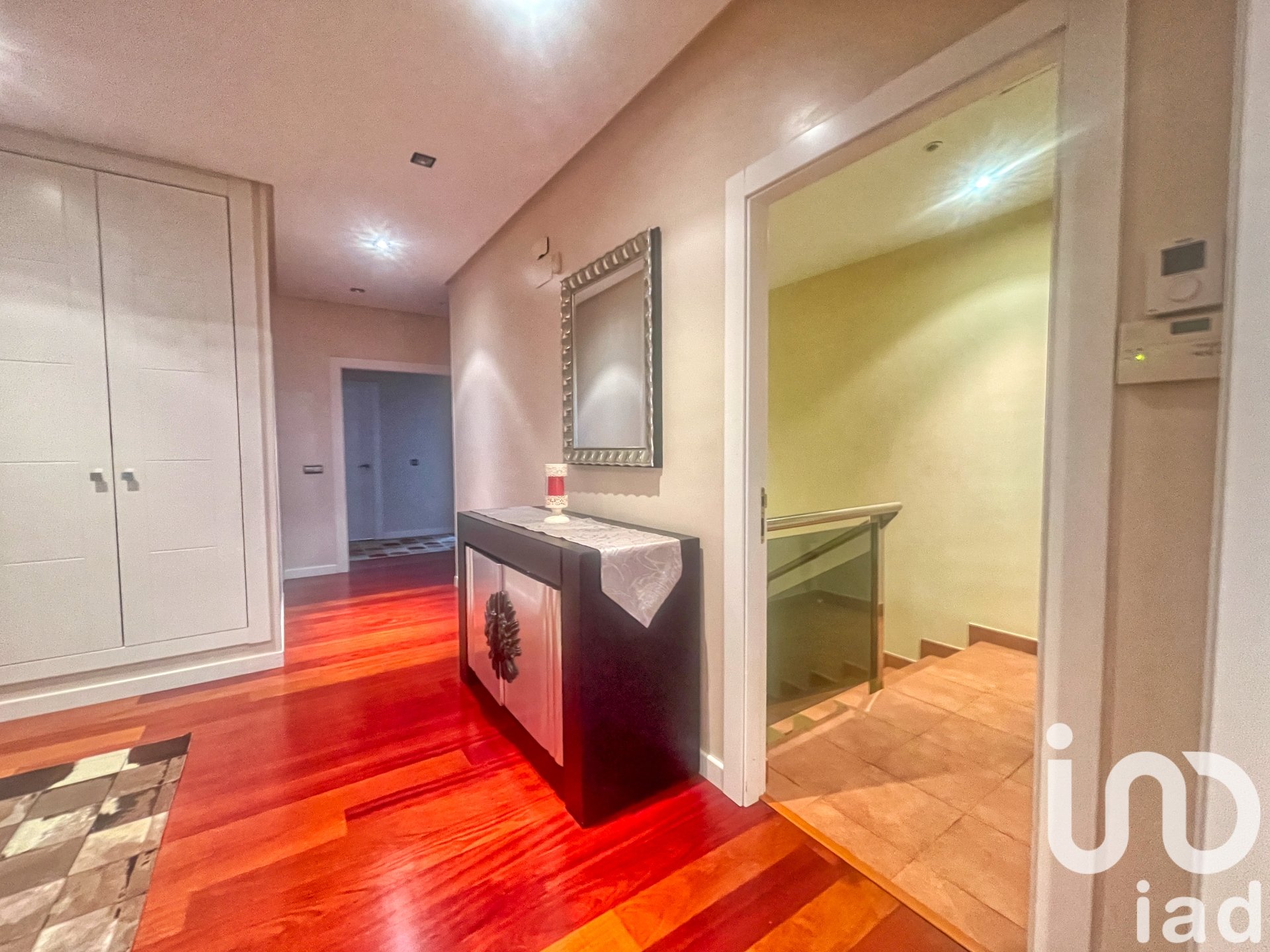 Apartament w Aviles, Asturias, Hiszpania 4 sypialnie, 550 mkw. nr 153600