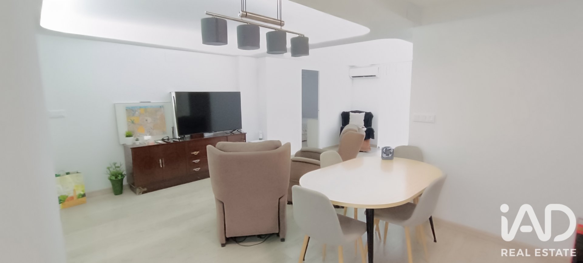 Apartamento en Elche, Alicante, España 4 dormitorios, 115 m2 No. 187629