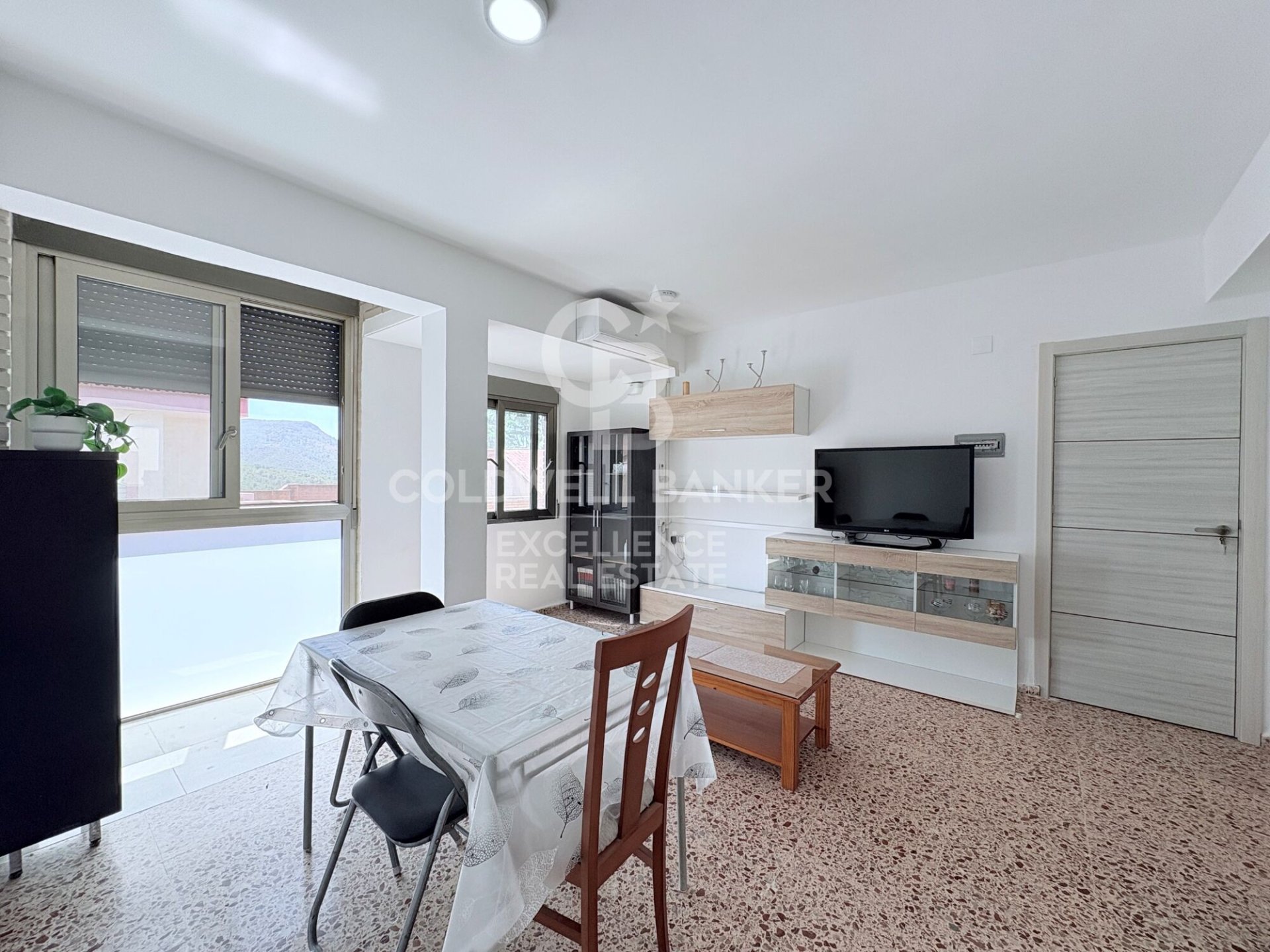 House in Serra, Valencia, Spanien 6 Schlafzimmer, 148 m2 Nr. 178578