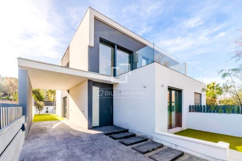 Villa a Sitges, Barcelona, Spagna 5 camere da letto, 206 mq. N° 150481