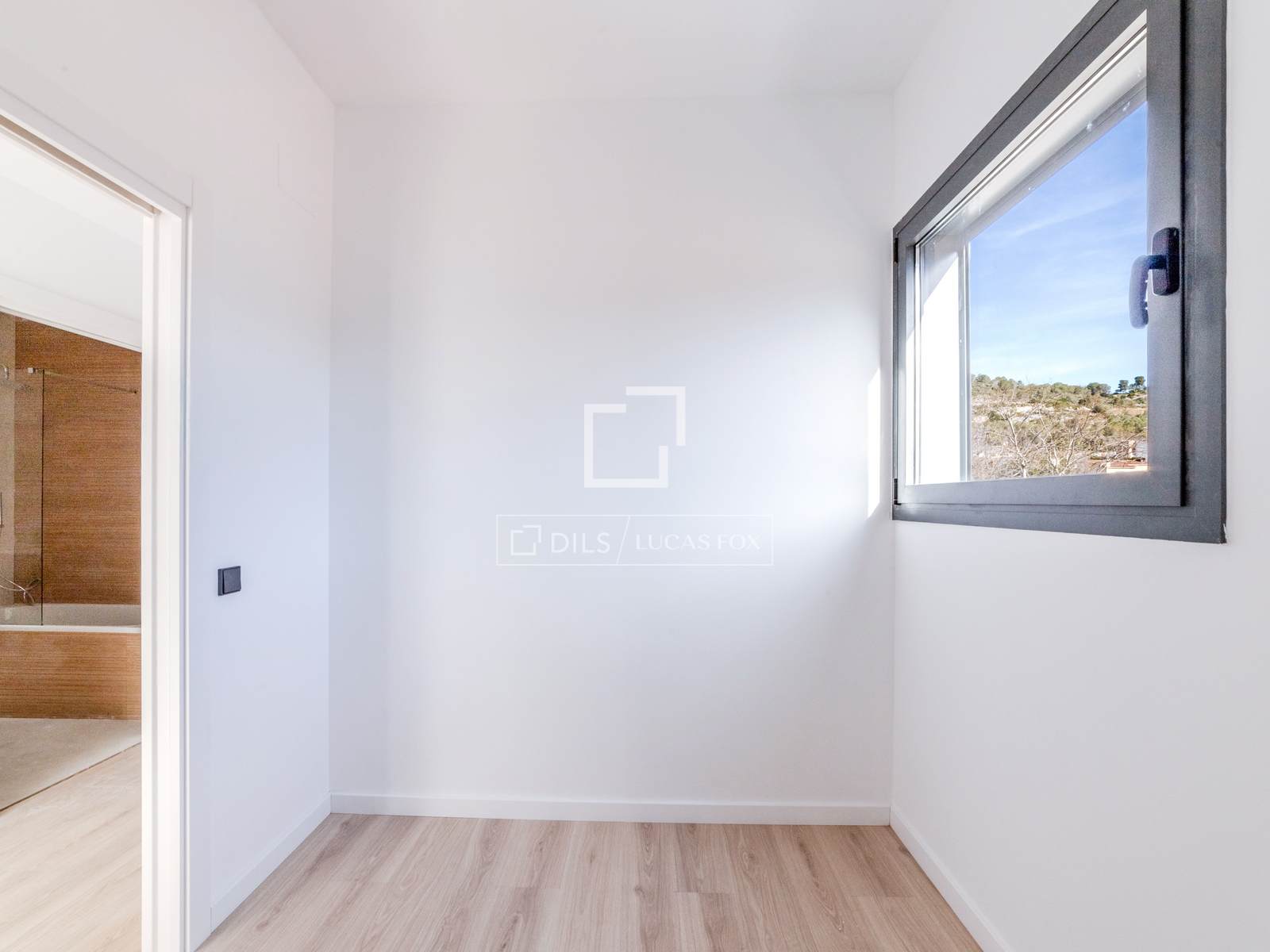 Villa à Sitges, Barcelona, Espagne 5 chambres, 206 m2 No. 150481