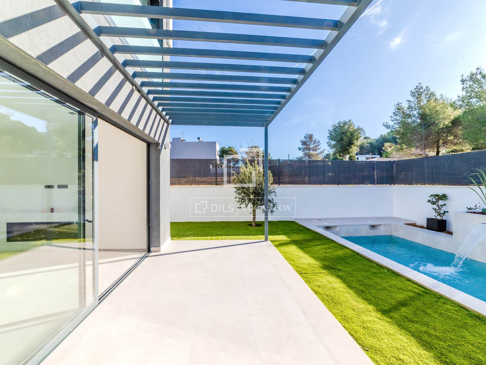 Villa à Sitges, Barcelona, Espagne 5 chambres, 206 m2 No. 150481