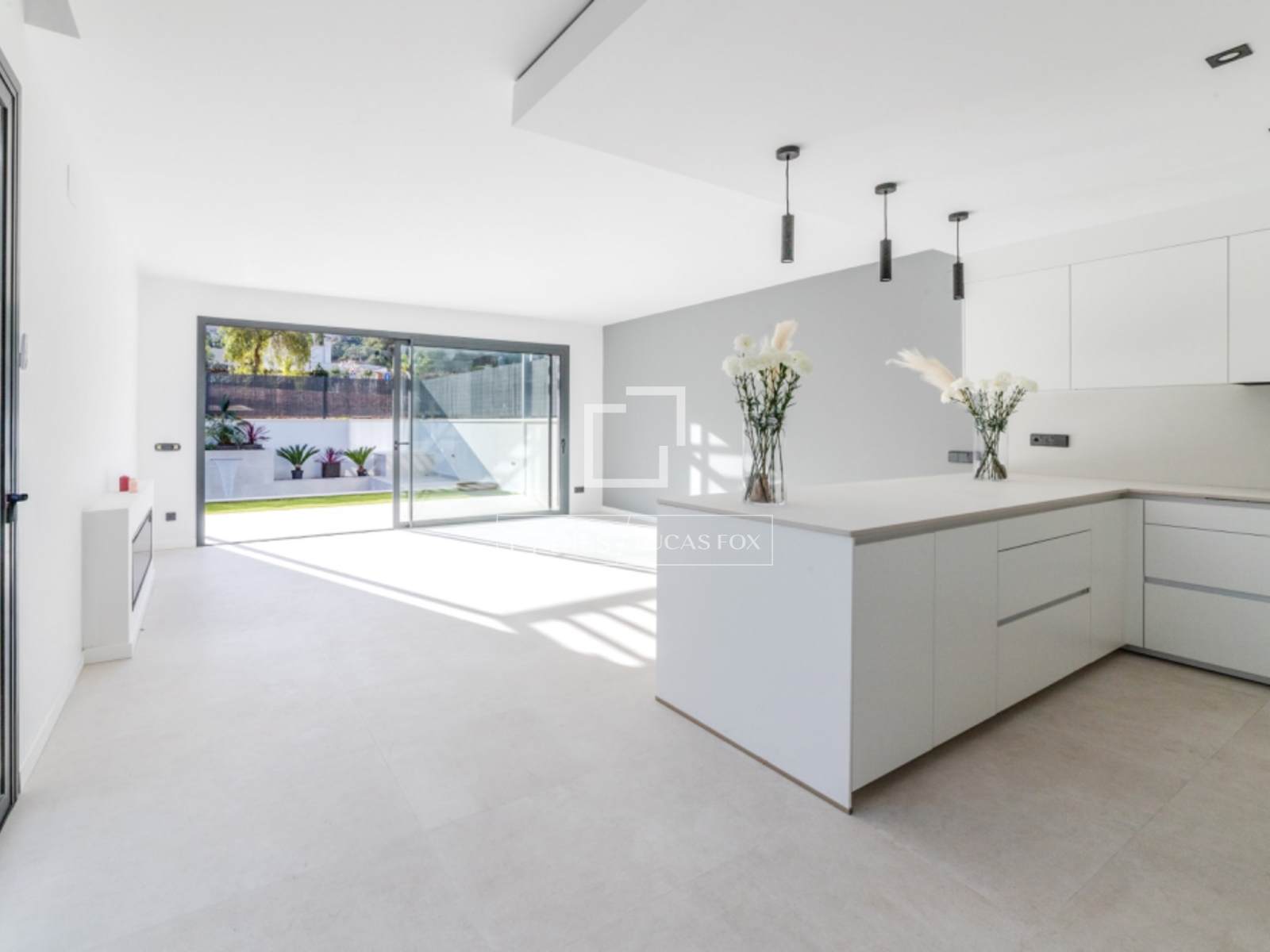 Villa à Sitges, Barcelona, Espagne 5 chambres, 206 m2 No. 150481