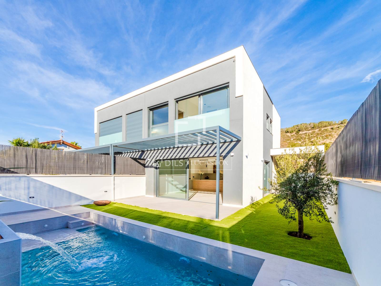 Villa à Sitges, Barcelona, Espagne 5 chambres, 206 m2 No. 150481