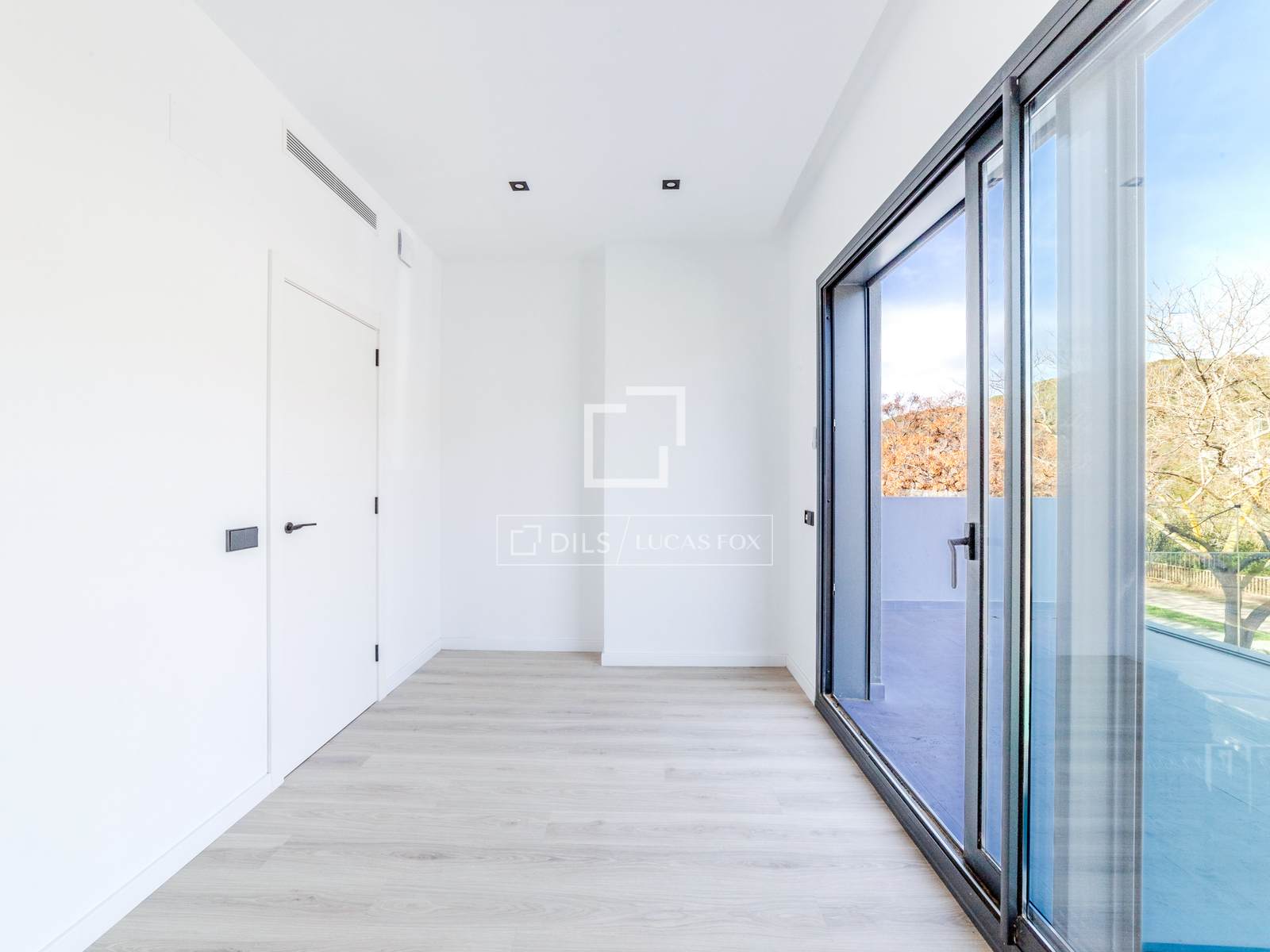 Villa à Sitges, Barcelona, Espagne 5 chambres, 206 m2 No. 150481