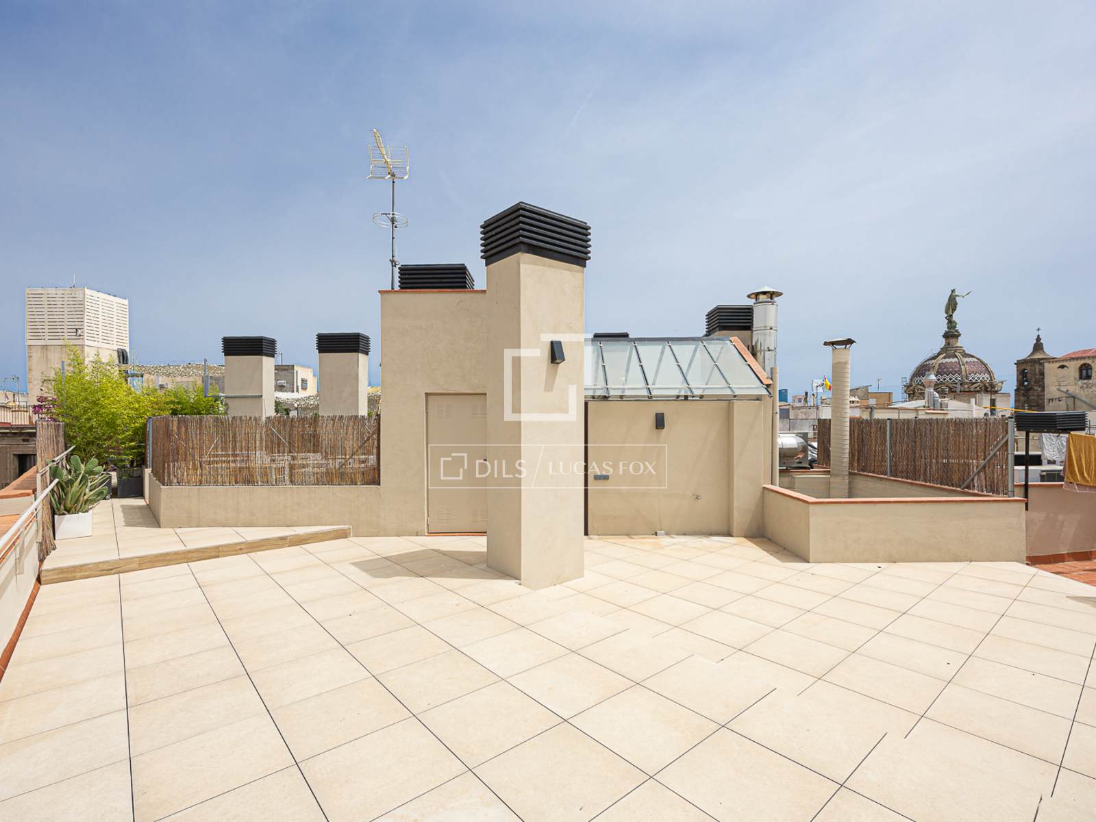 Apartment à Barcelona, Espagne 2 chambres, 70 m2 No. 150477