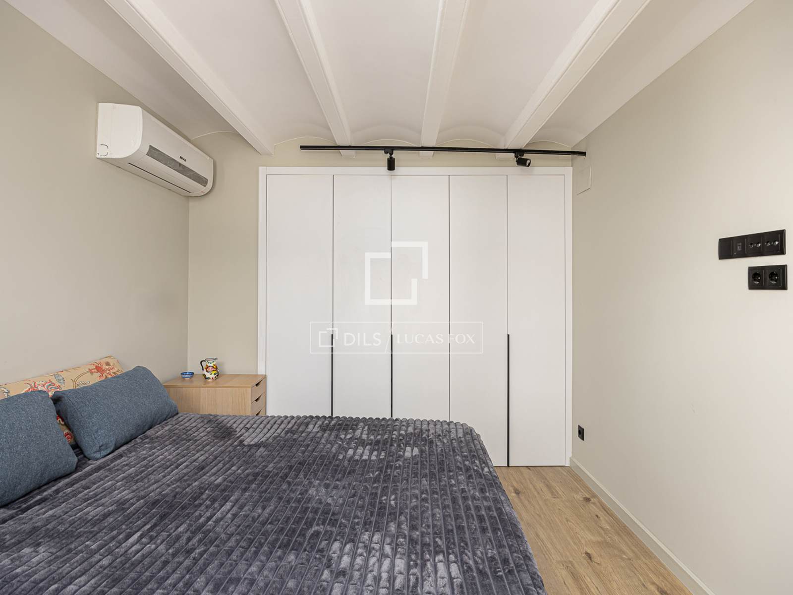 Apartment à Barcelona, Espagne 2 chambres, 70 m2 No. 150477