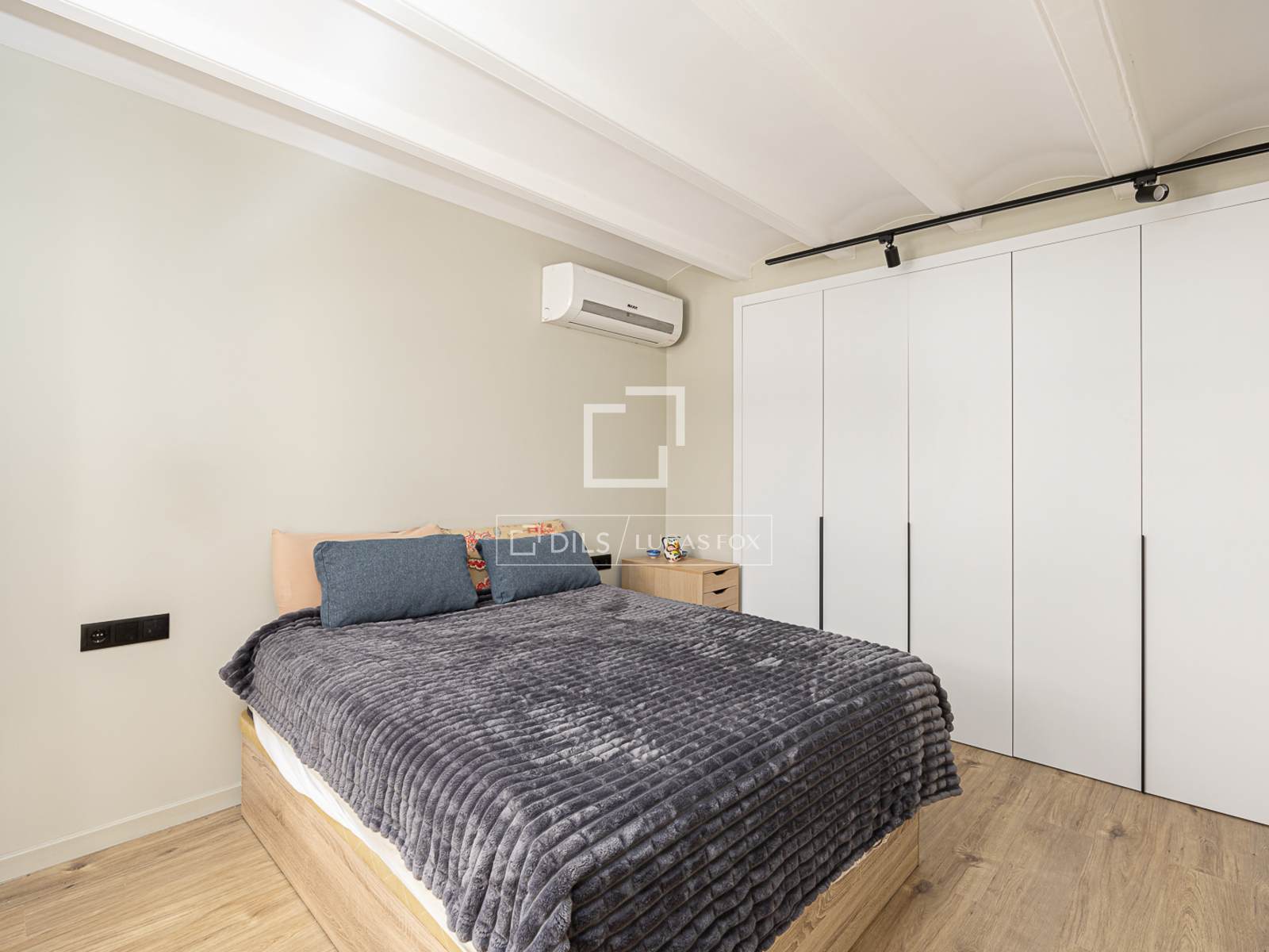 Apartment à Barcelona, Espagne 2 chambres, 70 m2 No. 150477