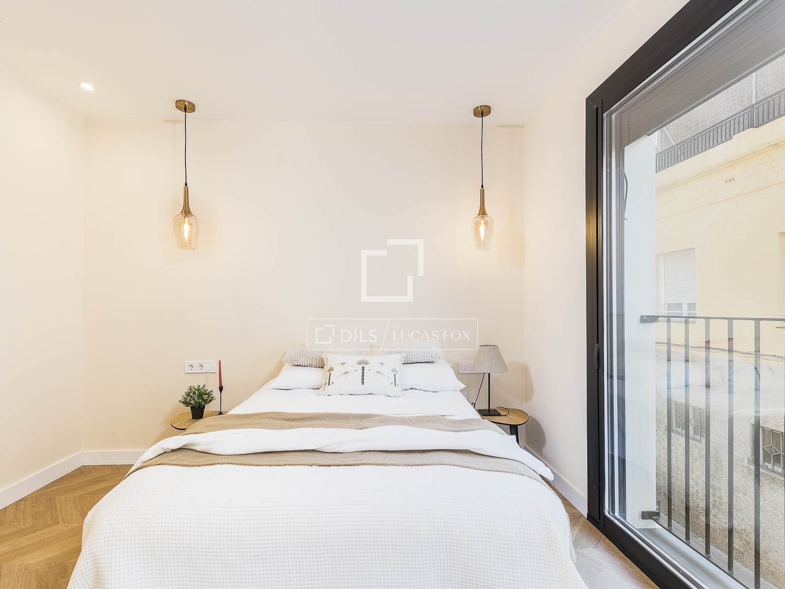 Dzīvoklis Barcelona, Spānijā 2 istabas, 80 m2 Nr. 150478