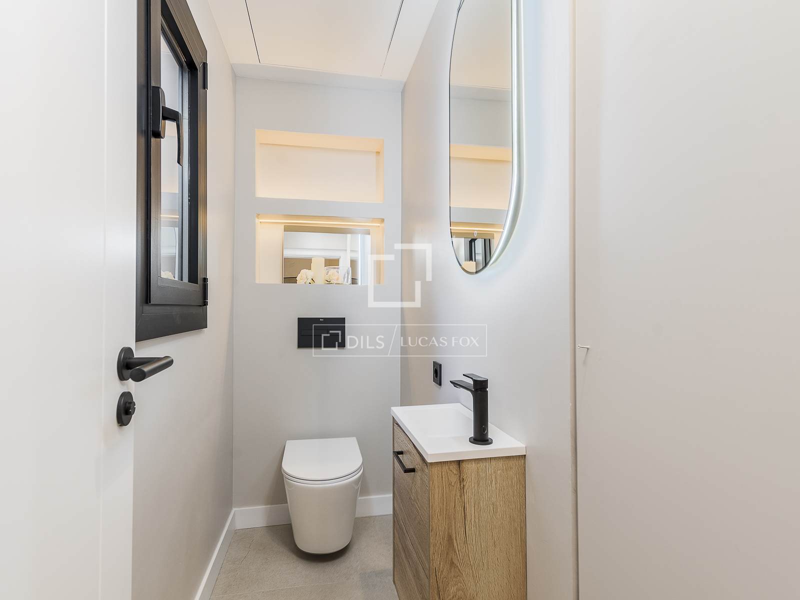Dzīvoklis Barcelona, Spānijā 2 istabas, 80 m2 Nr. 150478