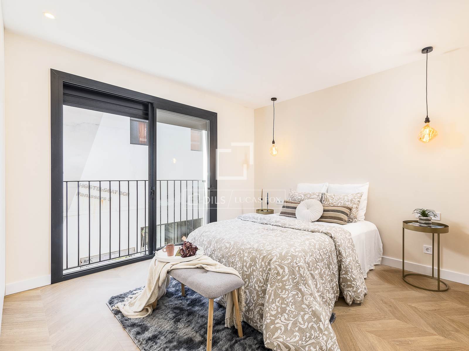 Dzīvoklis Barcelona, Spānijā 2 istabas, 80 m2 Nr. 150478