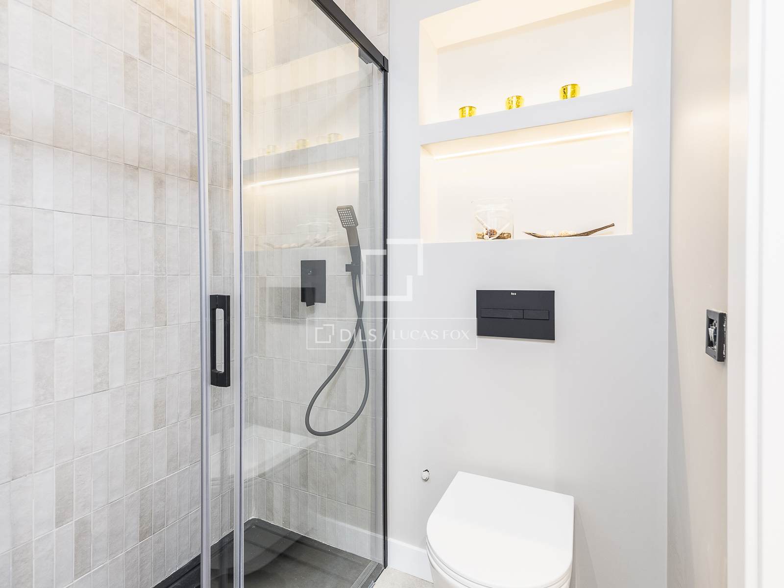 Dzīvoklis Barcelona, Spānijā 2 istabas, 80 m2 Nr. 150478