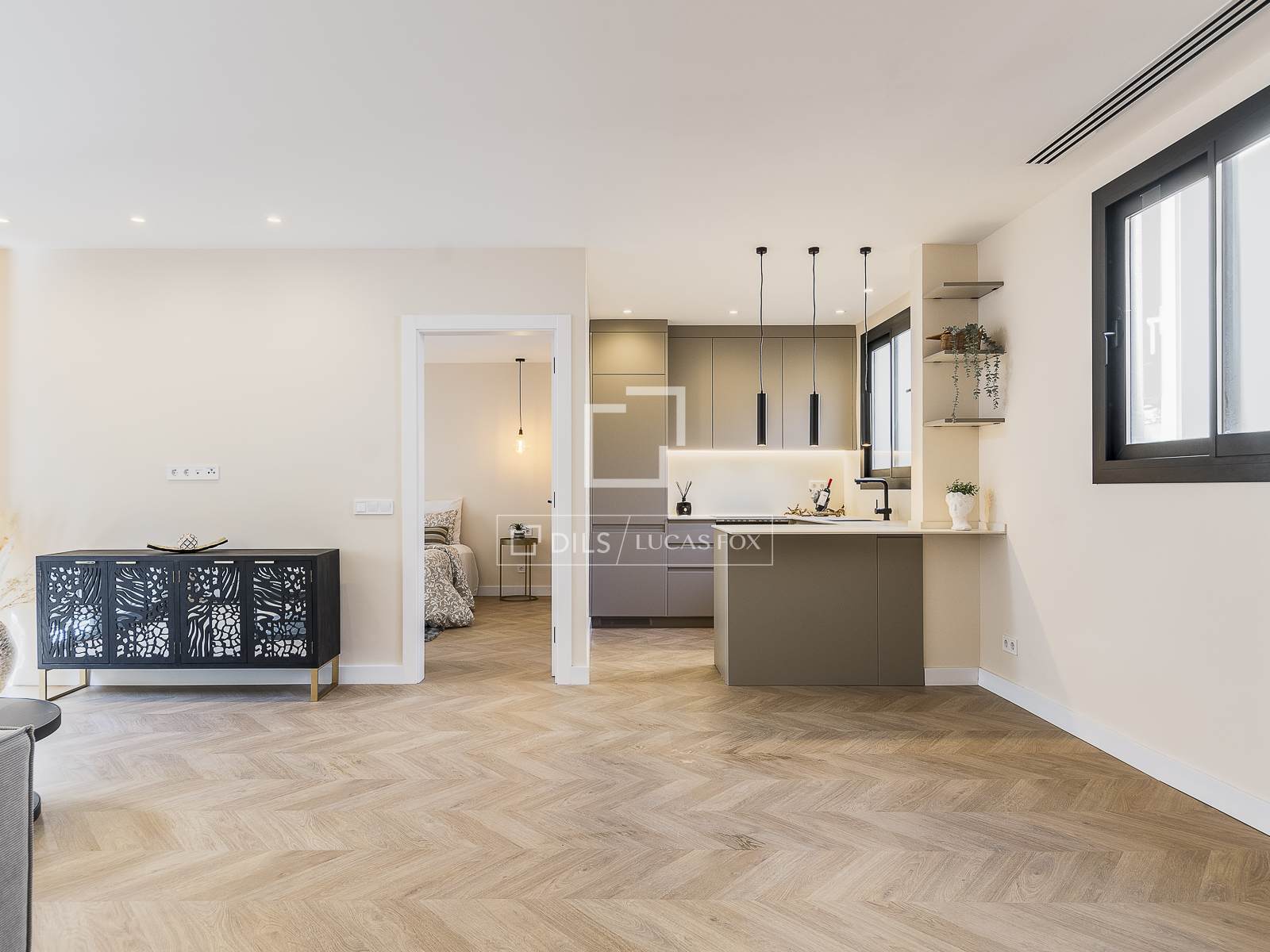 Dzīvoklis Barcelona, Spānijā 2 istabas, 80 m2 Nr. 150478