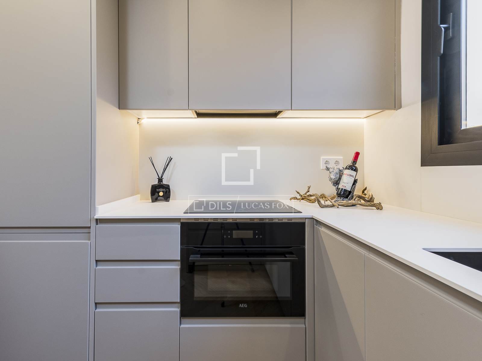 Dzīvoklis Barcelona, Spānijā 2 istabas, 80 m2 Nr. 150478