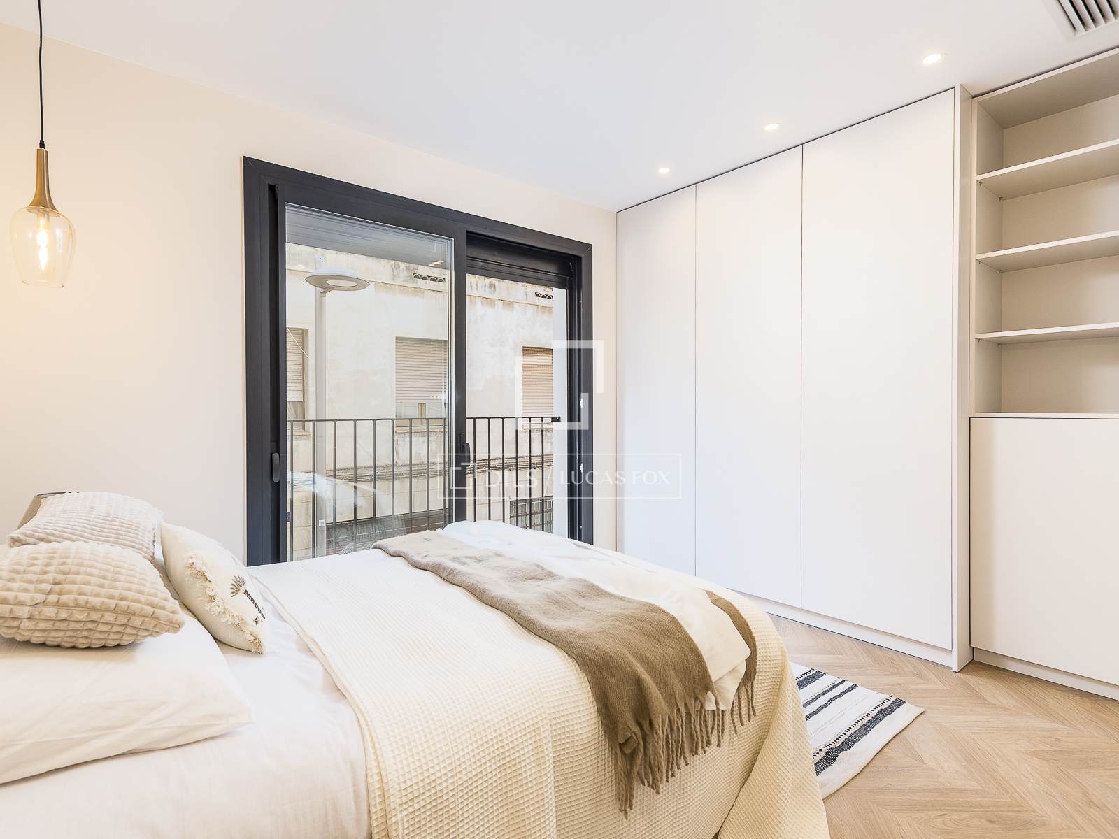 Dzīvoklis Barcelona, Spānijā 2 istabas, 80 m2 Nr. 150478