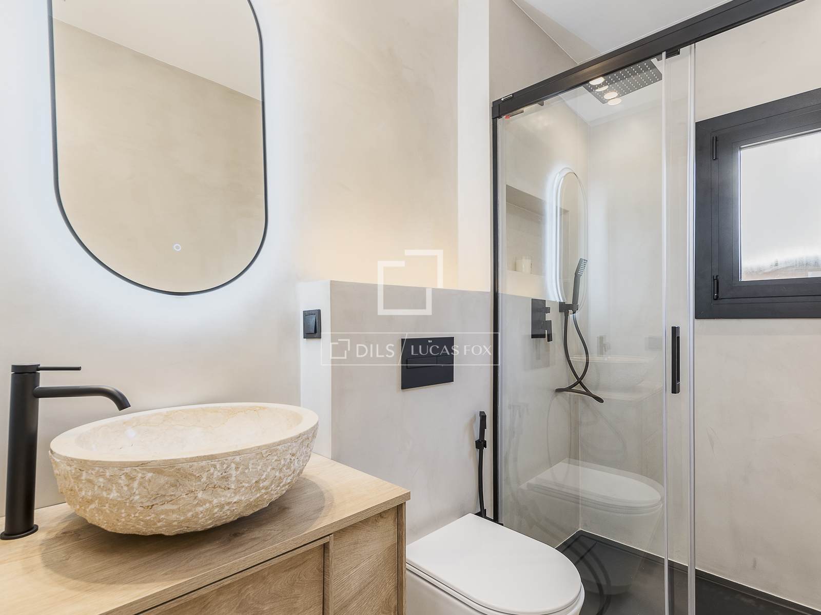 Dzīvoklis Barcelona, Spānijā 2 istabas, 80 m2 Nr. 150478