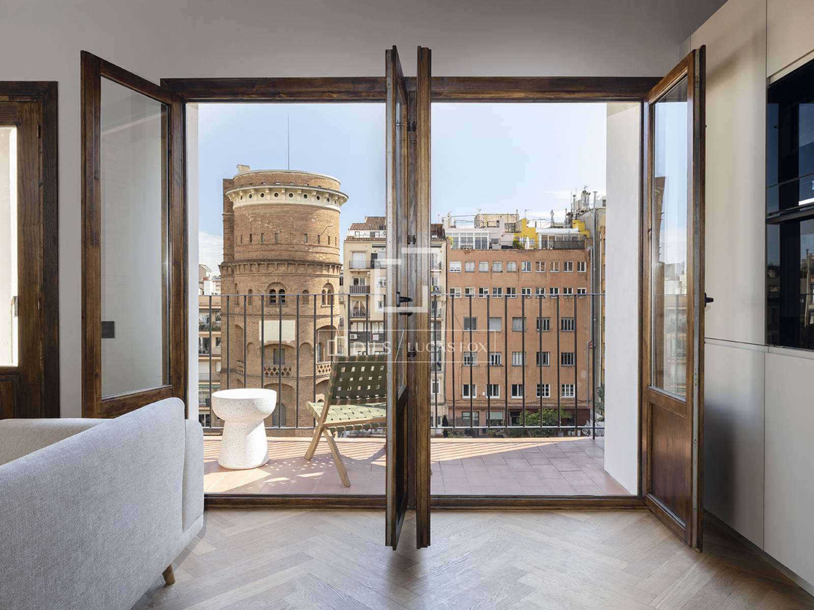 Apartment in Barcelona, Spain 3 bedrooms, 104 sq.m. No. 150475