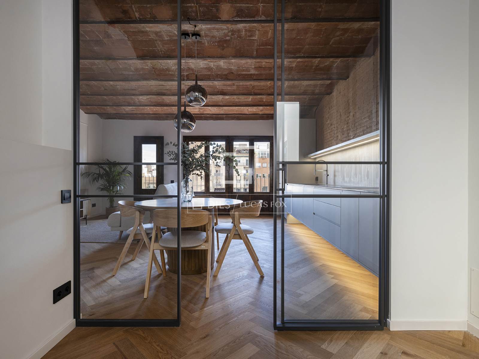 Apartment in Barcelona, Spain 3 bedrooms, 104 sq.m. No. 150475