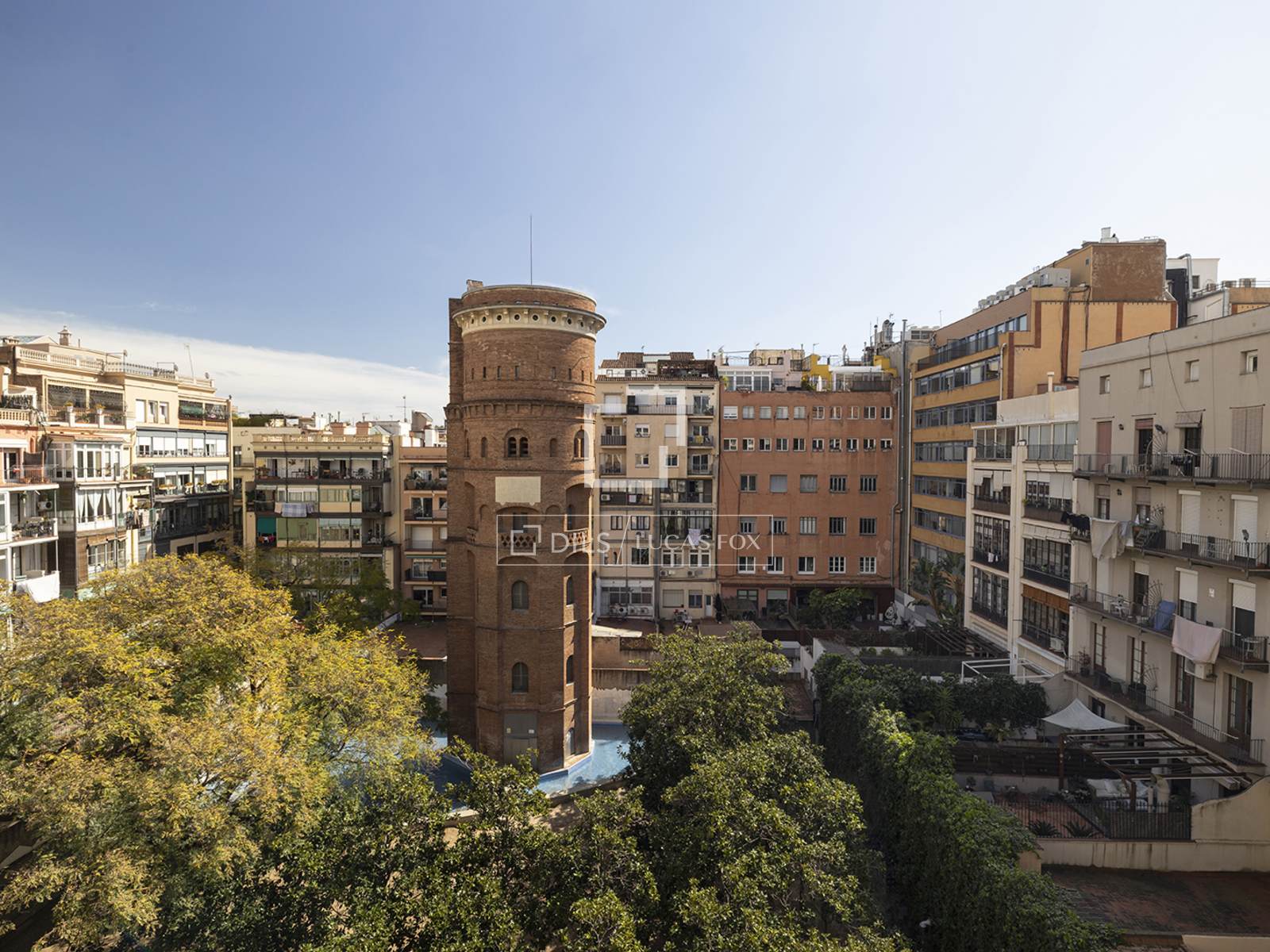 Apartment in Barcelona, Spain 3 bedrooms, 104 sq.m. No. 150475