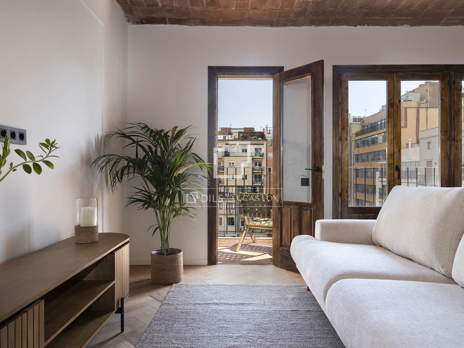 Apartment in Barcelona, Spain 3 bedrooms, 104 sq.m. No. 150475