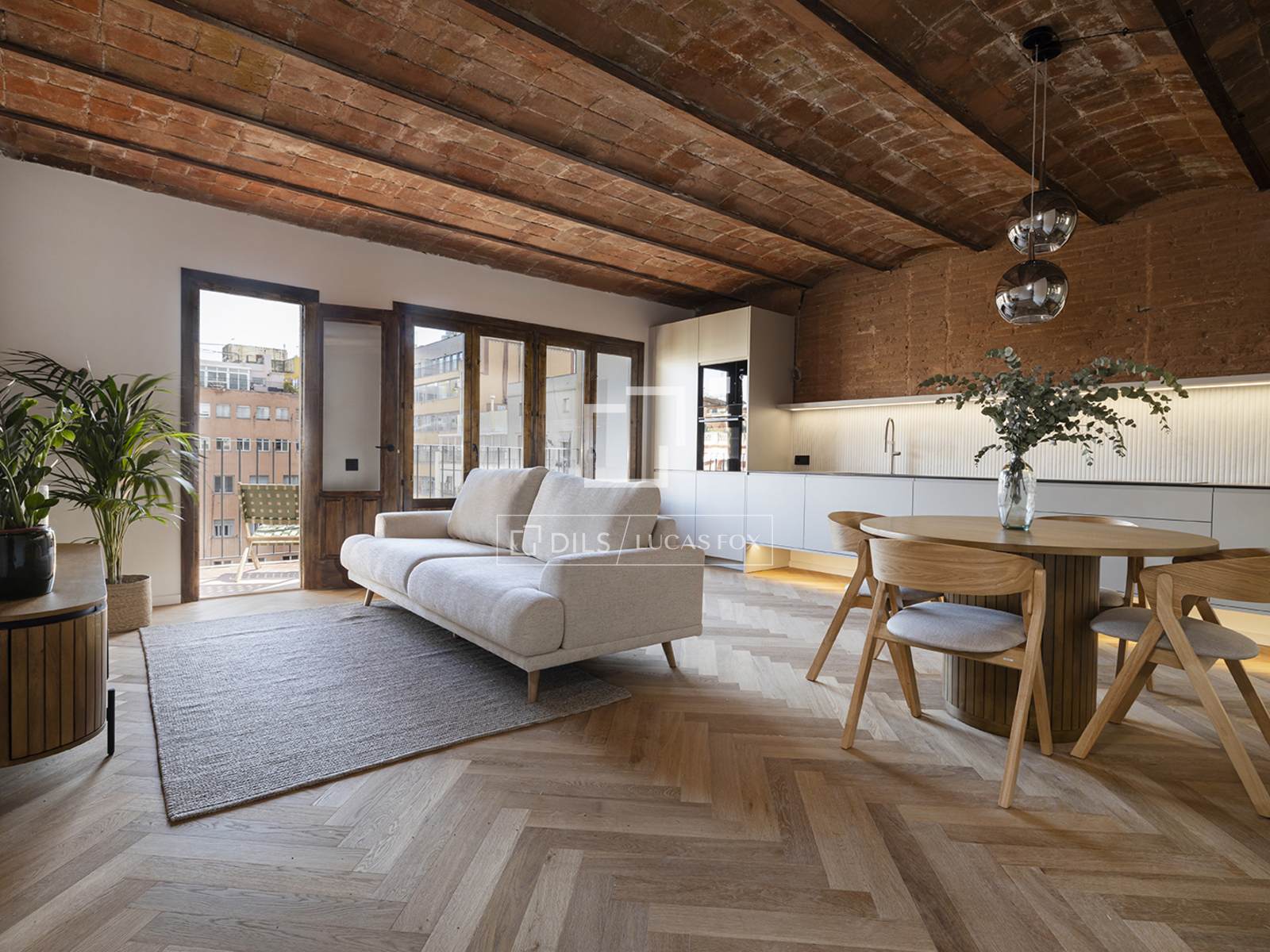 Apartment in Barcelona, Spain 3 bedrooms, 104 sq.m. No. 150475