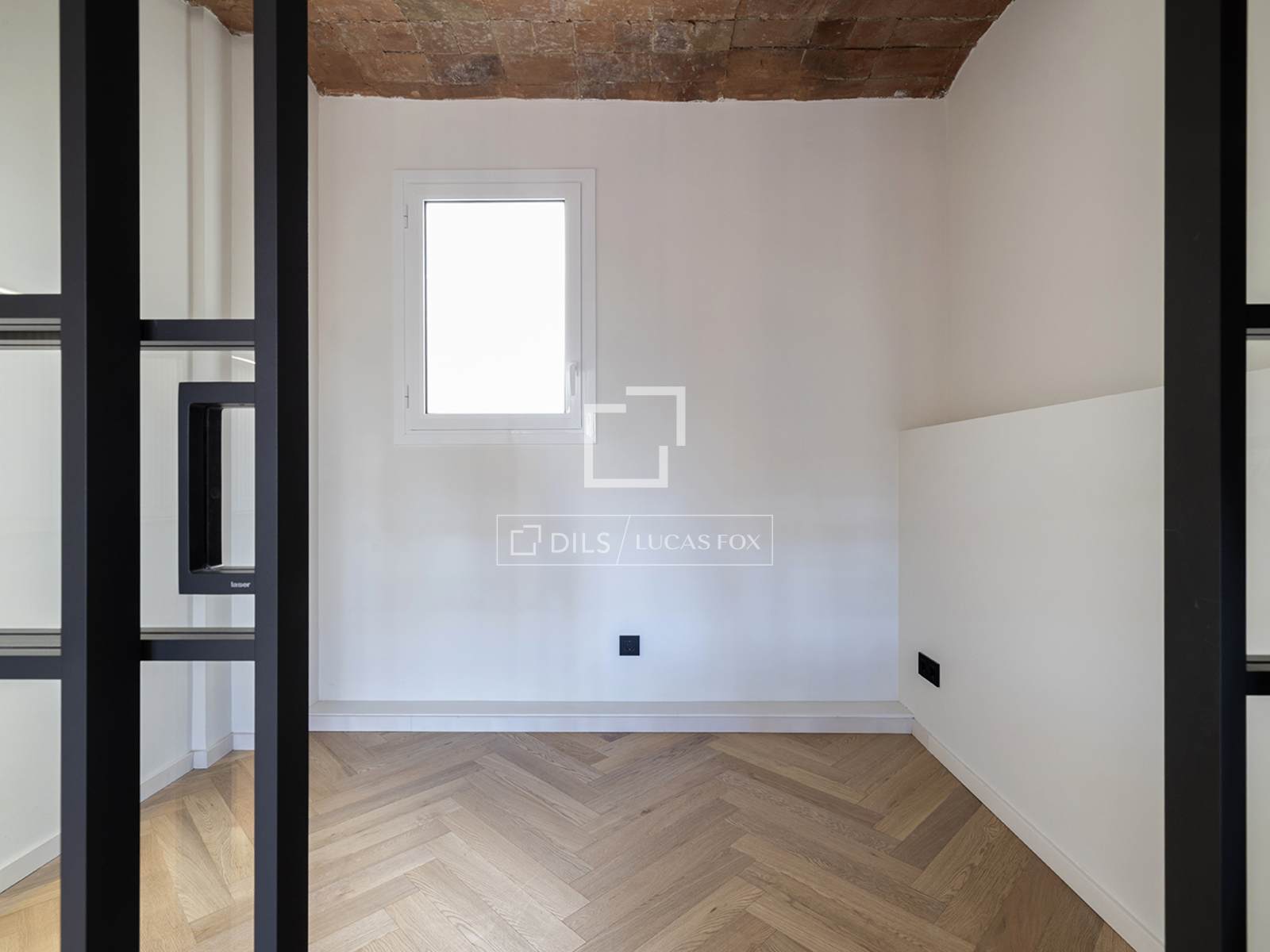 Apartment in Barcelona, Spain 3 bedrooms, 104 sq.m. No. 150475