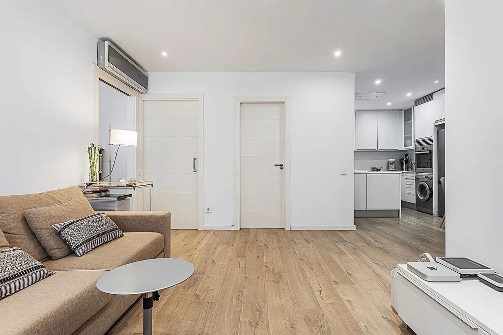 Apartament w Barcelona, Hiszpania 2 sypialnie, 78 mkw. nr 142827