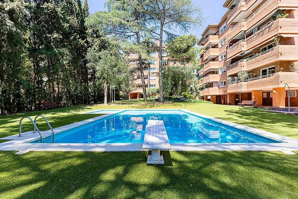 Apartament w Barcelona, Hiszpania 2 sypialnie, 78 mkw. nr 142827